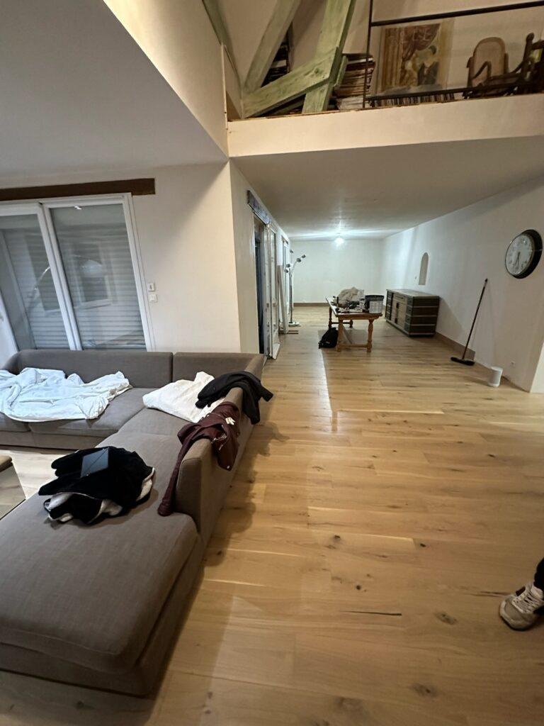 Pose de parquet collé de qualité supérieure à Cabourg et Calvados