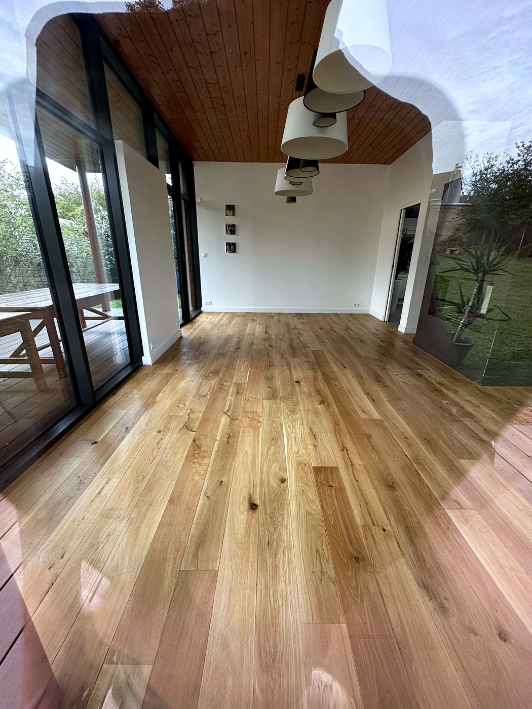 Chêne clair, séjour ouvert sur jardin – Maxard Parquet