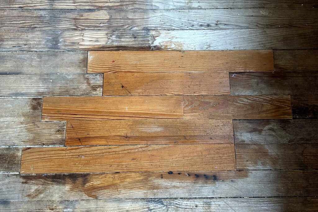 Greffe lames parquet réparation – Maxard Parquet