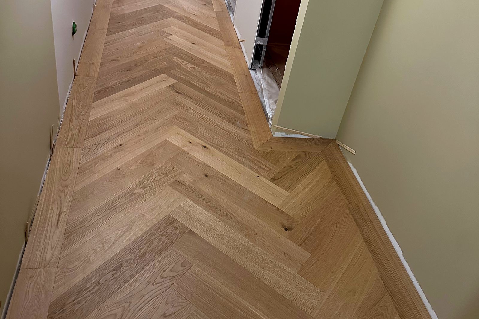 Pose parquet point de hongrie – Maxard Parquet