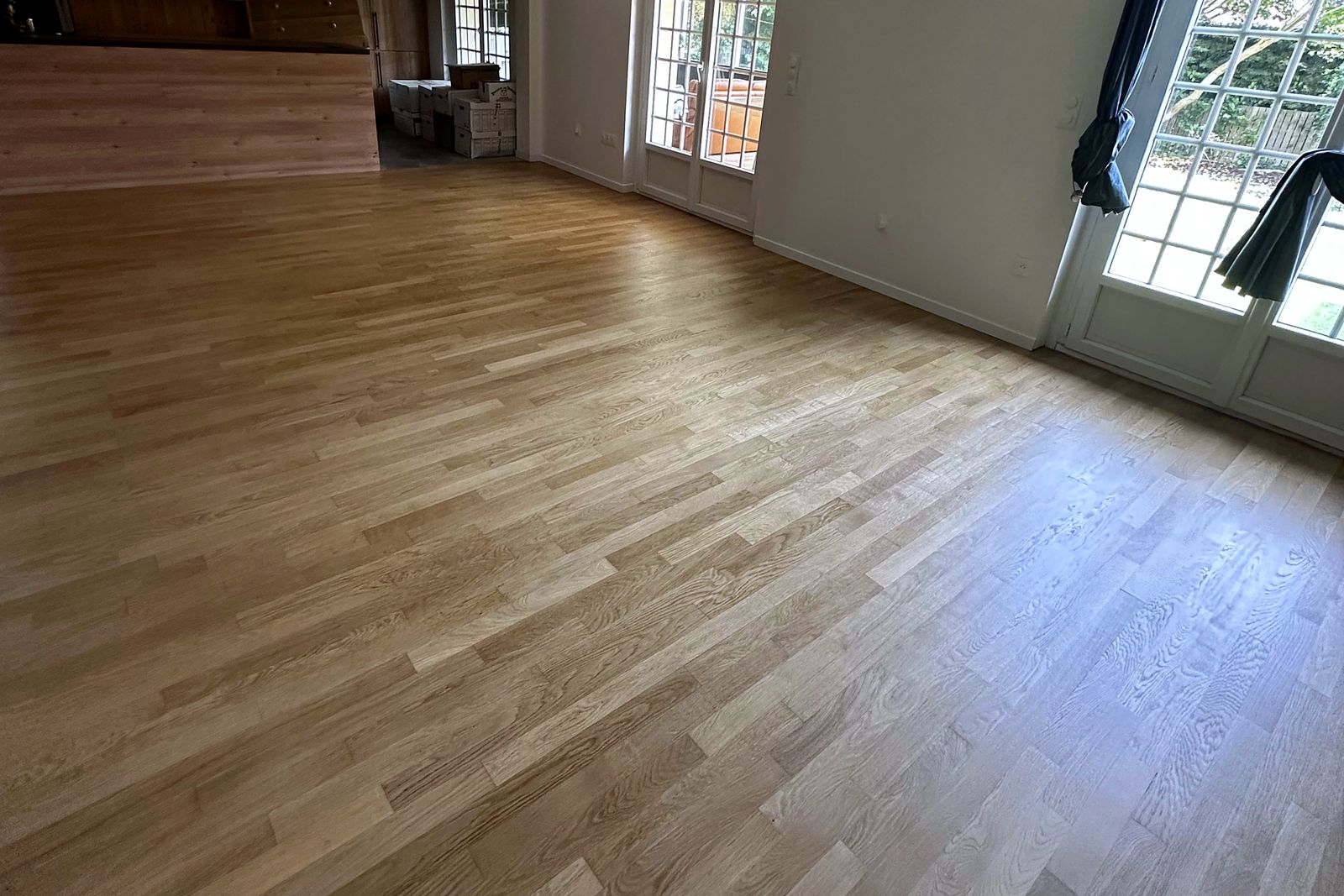 Prestations parquet vitrifie salon – Maxard Parquet