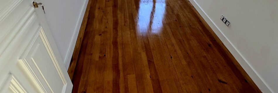 Vitrification parquet pin brillant – Maxard Parquet